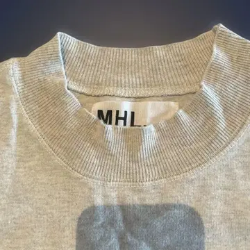 MHL 멜란지 그레이 긴팔 T셔츠 (얇은 소재 트레이닝복) 코튼