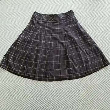 선착순 뉴요커 네이비와 화이트 체크 무늬 플리츠 스커트