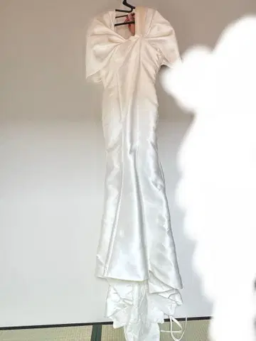 오프숄더 웨딩 드레스