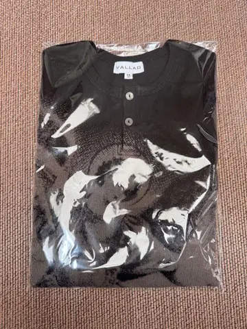 Vallad V.HENRY NECK L/S 써멀 M 블랙