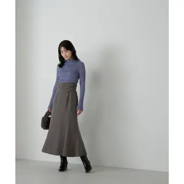 미사용 새상품 내추럴 뷰티 베이직 드레이프 허리 머메이드 스커트