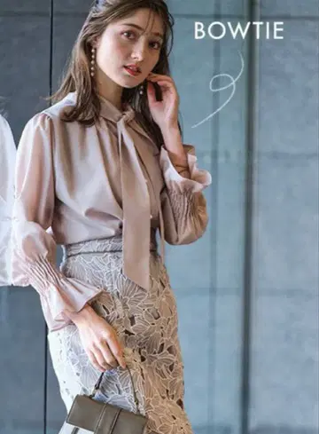 미인백화 게재 아푸와이저 리셰 워셔블 2WAY 보타이 조젯 블라우스
