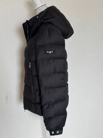 타트라스 다운 자켓