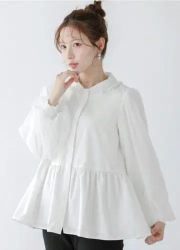 새상품 Fit more 레이스 소매 튤 소매 블라우스