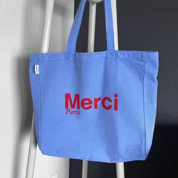 Merci Paris 스카이블루 토트백 빨간 글씨