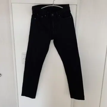 UNIQLO 슬림핏 청바지 셀비지 블랙 28