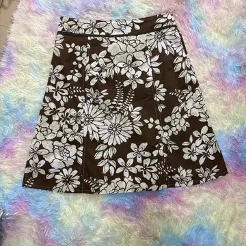 Eddie Bauer 꽃무늬 플레어 스커트 PETITE 8(72)