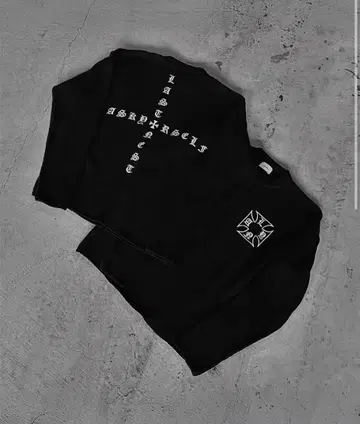 공식 완판템 lastnest x ask 콜라보 Cross Knit