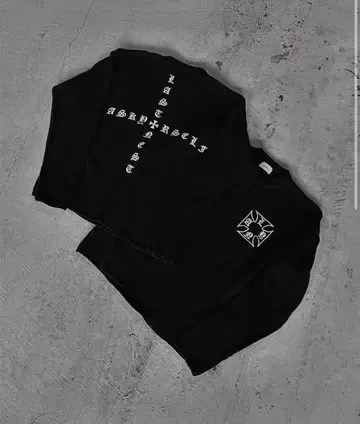 공식 완판템 lastnest x ask 콜라보 Cross Knit