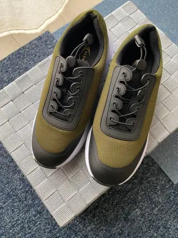 라이잽 스니커즈 여성용 24cm 새상품
