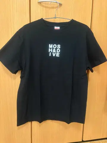 MOSH H&DIVE & HEY SMITH 티셔츠 M 사이즈
