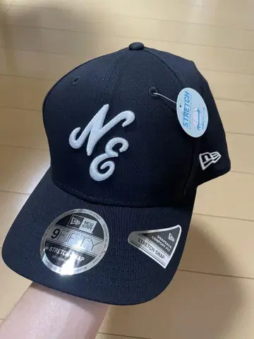 뉴에라 캡 9FIFTY 스트레치 NE 로고 950