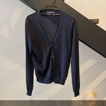 Salvatore Ferragamo 페라가모 네이비 가디건