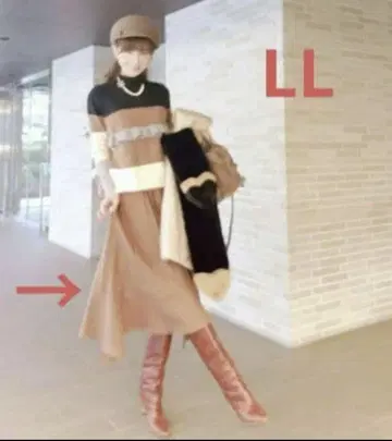 앤드러브 &LOVE 플리츠&플레어 슬림해 보이는 멋진 스커트