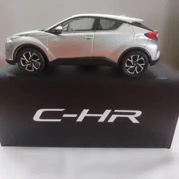 [ 즉시 발송 가능 ] 도요타 C-HR 메탈 스트림 메탈릭