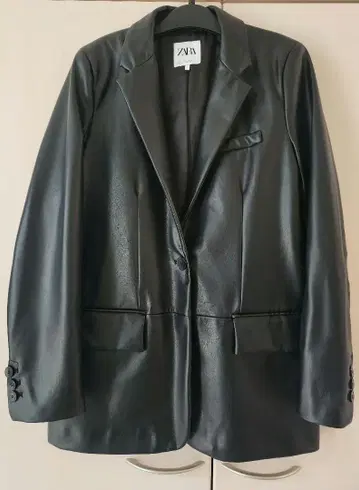 ZARA 소프트 레더 자켓 S~M 자라 페이크 레더 자켓