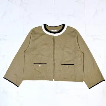 새상품급 JUDY COLLECTION 바이컬러 니트 가디건 골드 버튼