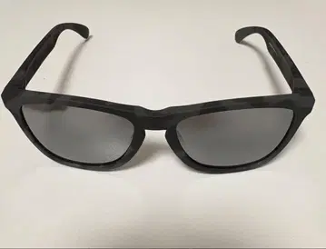 OAKLEY FROGSKINS 오클리 프로그스킨