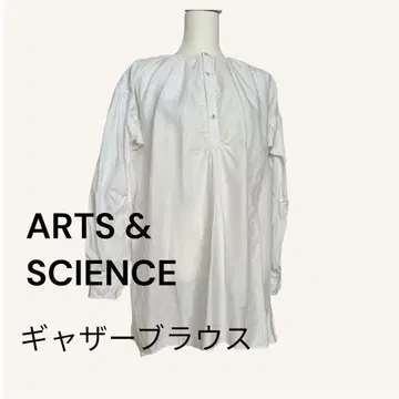 ARTS & SCIENCE 개더 블라우스 화이트 긴팔
