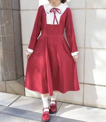 가격 인하! 미사용 새상품 axes femme 스트로베리 자수 원피스