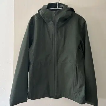 UNIQLO 블록테크 후드티 M 사이즈 그린 계열