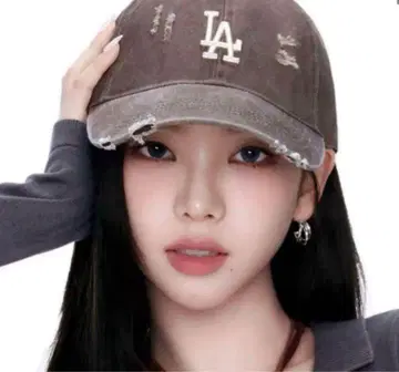 한국 한정판 aespa 에스파 카리나 착용 캡 모자 MLB Korea