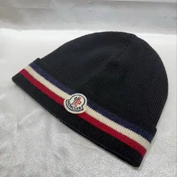 새상품급 MONCLER 니트 모자 BLACK 블랙