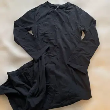 미사용 새상품 UNIQLO 블랙 긴팔 티셔츠 원피스 M