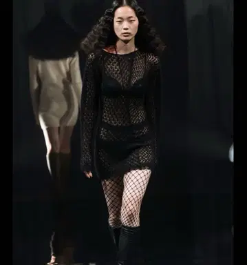 FETICO 블랙 레이스 편직 긴팔 상의