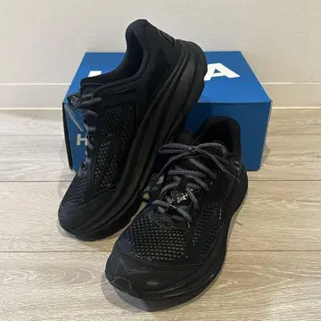 호카오네오네 U 클리프톤 9