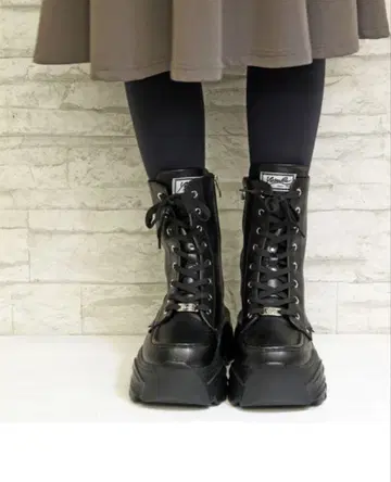 YOSUKE U.S.A 블랙 통굽 레이스업 부츠 M 사이즈