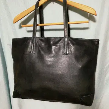 아니아리 앤티크 가죽 토트백 남성용