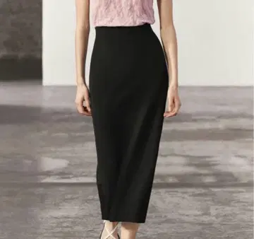 ZARA 펜슬 슬릿 롱 스커트 블랙