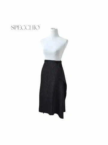 SPECCHIO 스페치오 사이드 밑단 디자인 플리츠 롱 스커트 블랙