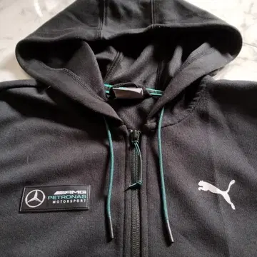메르세데스 벤츠 AMG x 푸마 페트로너스 F1 팀 후드티