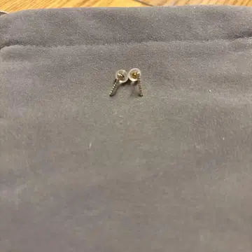 Lilas 리라 다이아 10mm 바 귀걸이 K10