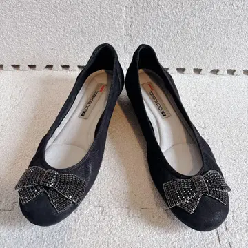 [ 새상품급 ] 네이비 24cm 플랫슈즈 비즈