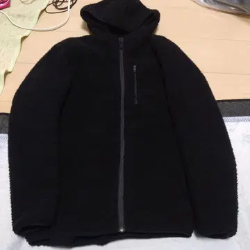 유니클로 방풍 보아 플리스 후드티 후드 부착 블랙 S 방한 여성용