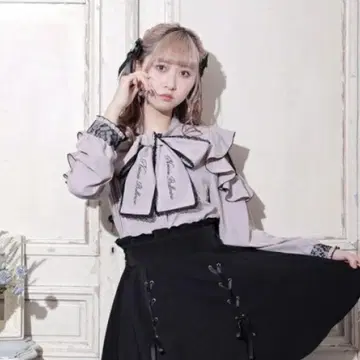 NOEMIE 노에미 자수 보타이 블라우스 핑크 지뢰계 셔츠