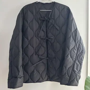 ZARA 블랙 퀼팅 자켓