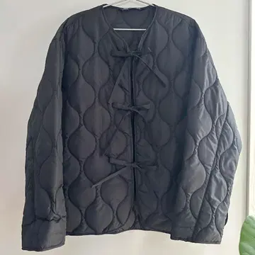 ZARA 블랙 퀼팅 자켓