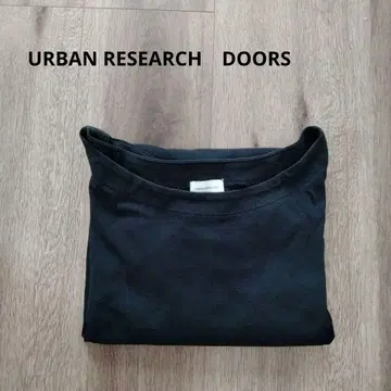 URBAN RESEARCH DOORS 블랙 긴팔 상의