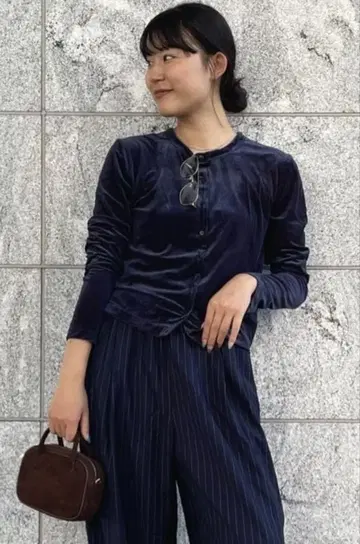 25AW 신상 시어 벨로아 크루넥 가디건 네이비