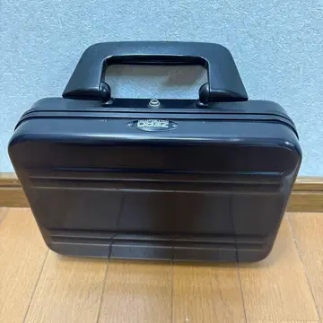 제로 할리버튼 미니 애타슈 블랙