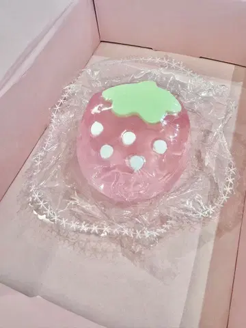kikisquishy 클리어 딸기