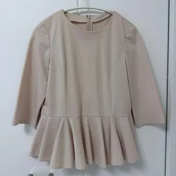 ANAYI 페플럼 블라우스