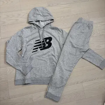 new balance 그레이 후드티 L/S 세트