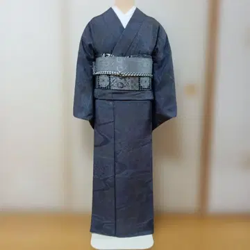 쥐색 파랑 스와토 자수 기모노