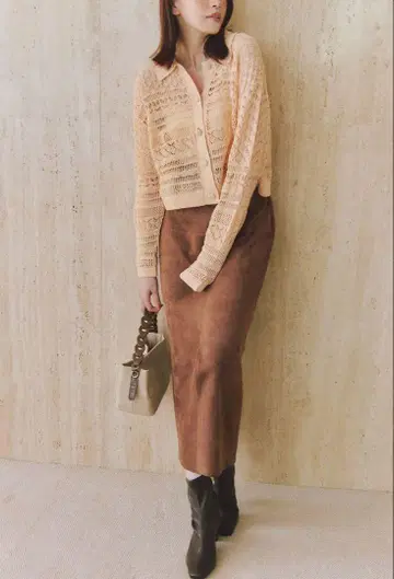 코코딜 스웨이드 타이트 스커트