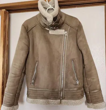 ZARA OUTERWEAR 보아 자켓 S 사이즈